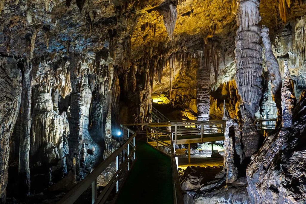 Lung Khuy Cave: A Natural Wonder in Ha Giang