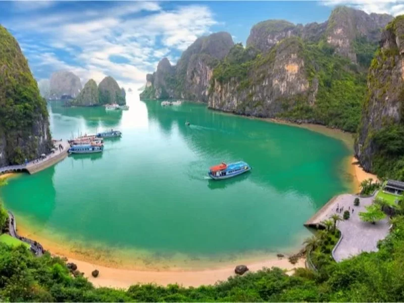 The Legend of Trinh Nu Cave-Source: Collected The Legend of Trinh Nu Cave
