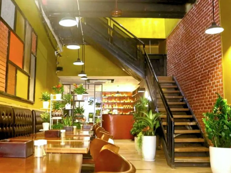 Hoang’s Restaurant