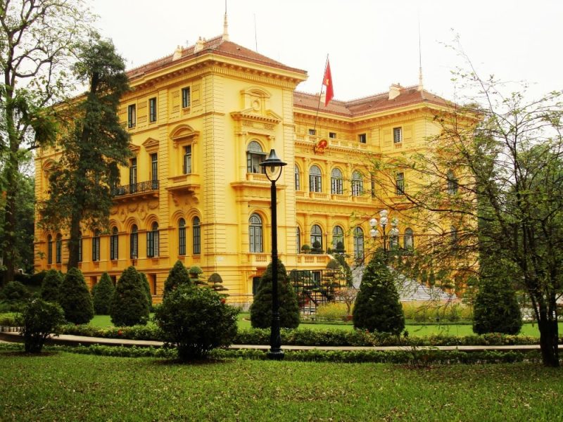 Mausoleum of President Ho Chi Minh (4)