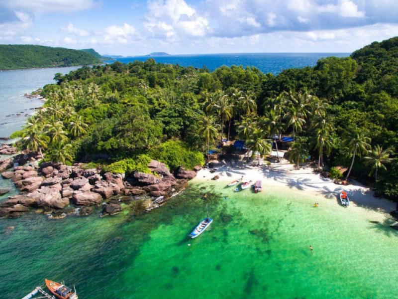 Phu-Quoc-island-Vietnam-honeymoon-destination