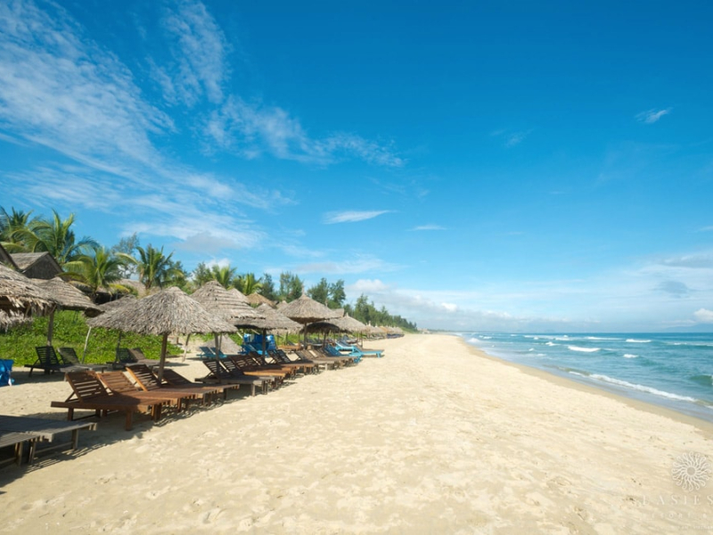 Sunbathe and Swim at An Bang Beach Sunbathe and Swim at An Bang Beach