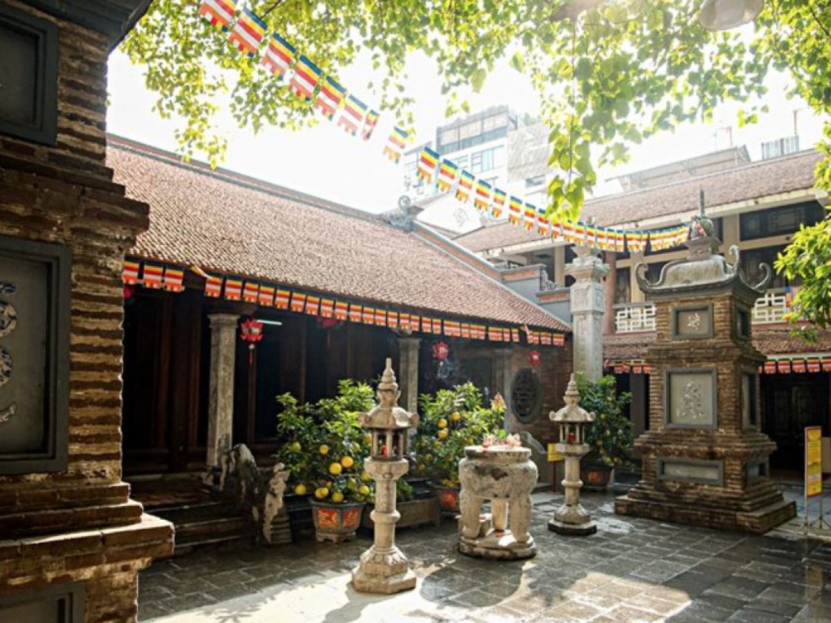 Ba Đa Pagoda in Hanoi, Vietnam