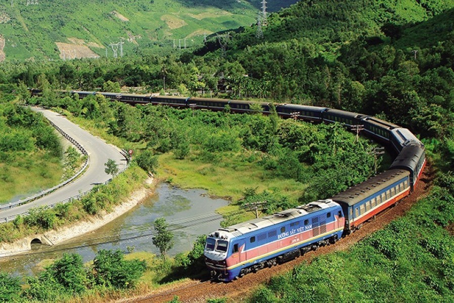 Six Cheap And Easy Ways To Travel Around Vietnam