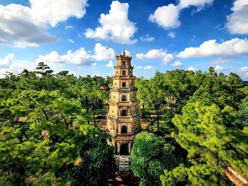 Highlights of Thiên Mụ Pagoda: