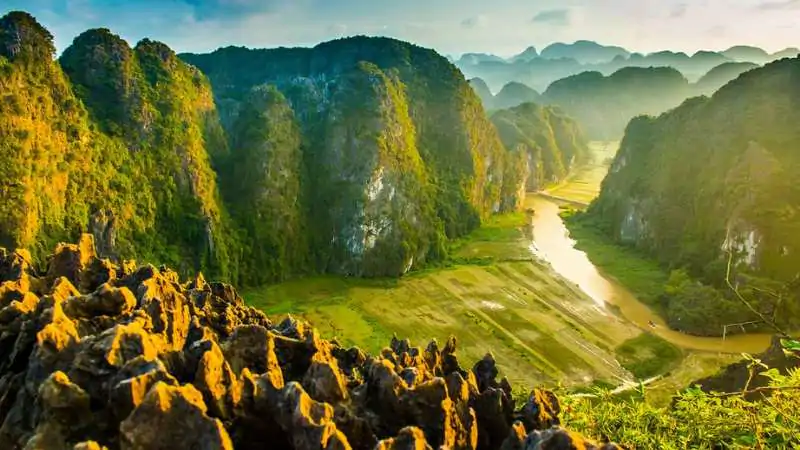 Trang An Complex, Scenic Landscape & Famous Attraction in Ninh Binh