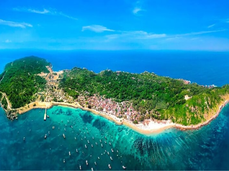 Day Trip to the Cham Islands (Cu Lao Cham) Day Trip to the Cham Islands (Cu Lao Cham)
