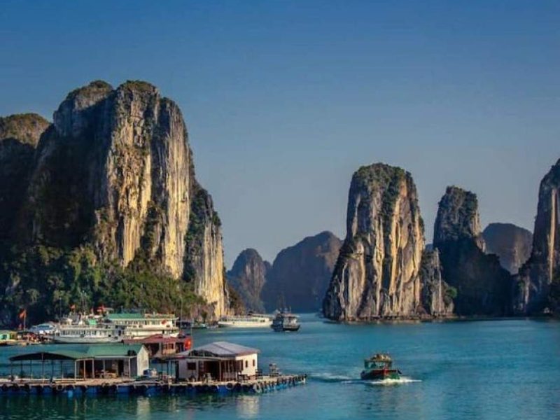 Ha Long Bay cruise among limestone karsts, a highlight of this Vietnam North to South tour