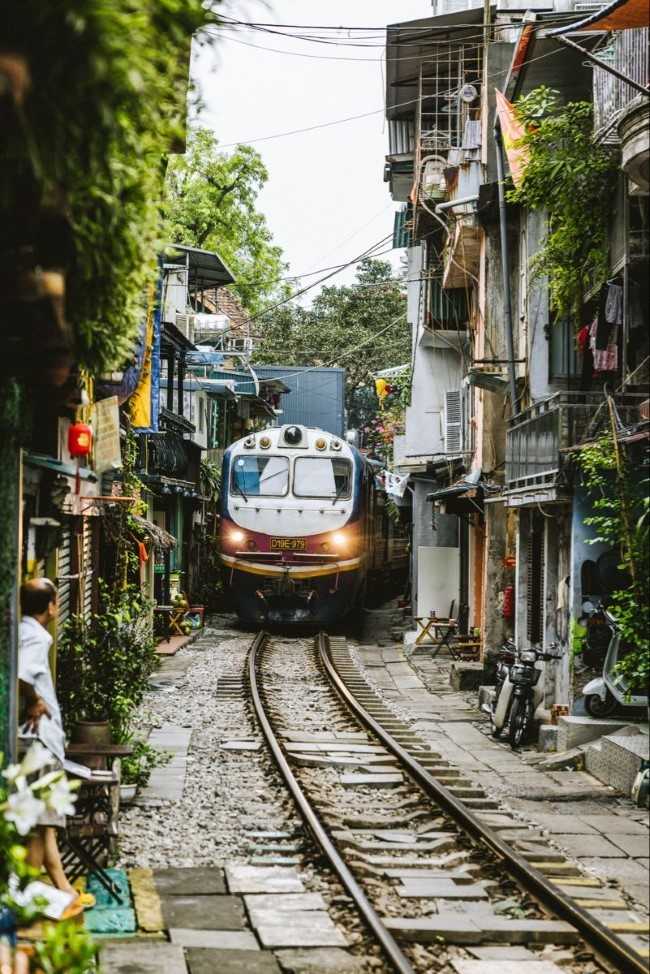 Hanoi Halong Ninh Binh Tour | Vietnam Discovery Tours