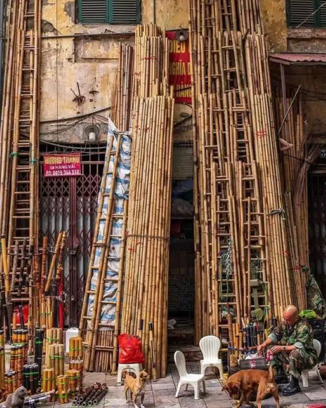 Hanoi tour packages-https://vietnamdiscoverytours.com/