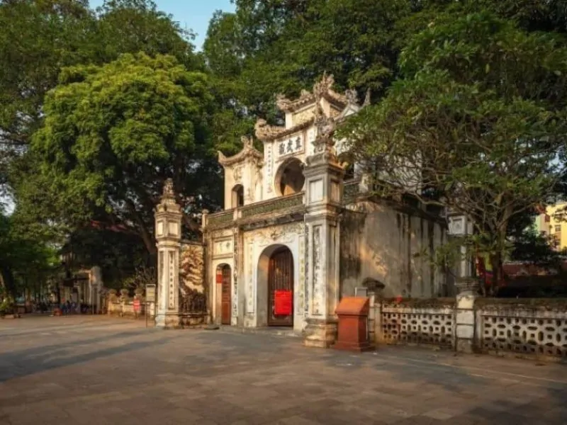 The Temple of Literature is a popular place of worship, especially for students (Source: Collected)