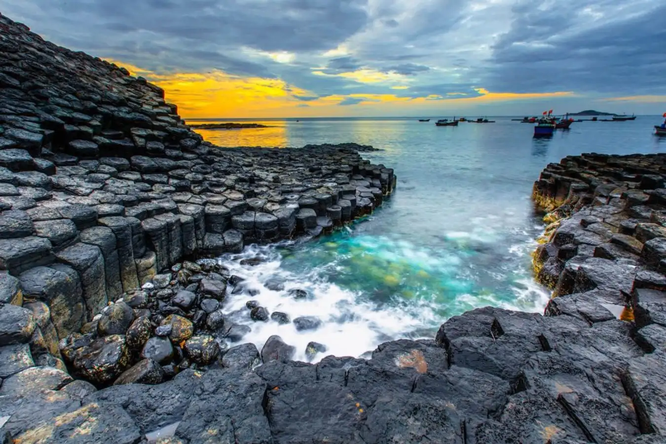 Elemen Vietnam Discovery Tours