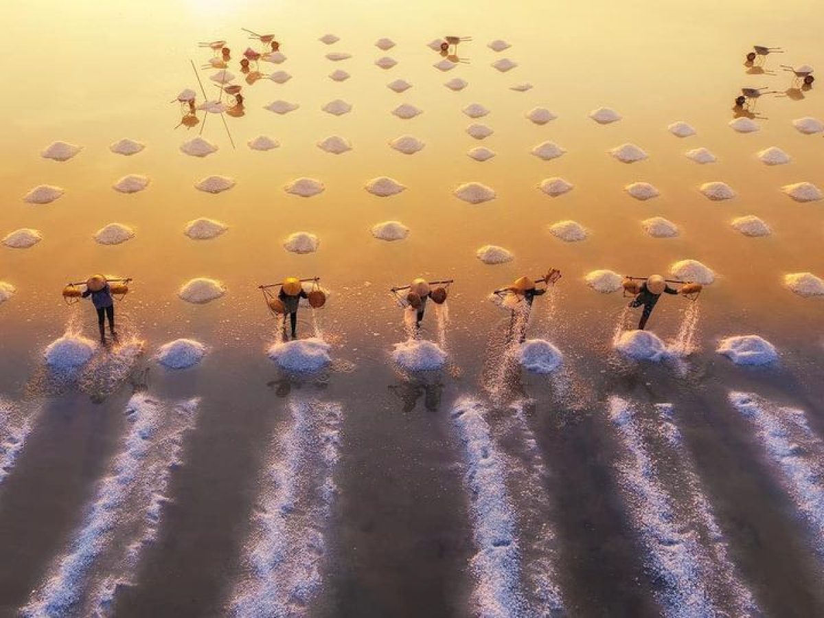 Hon Khoi Salt Fields: The Gift from Nature to Nha Trang