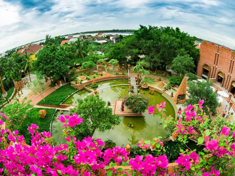 Visit Thanh Ha Pottery Village