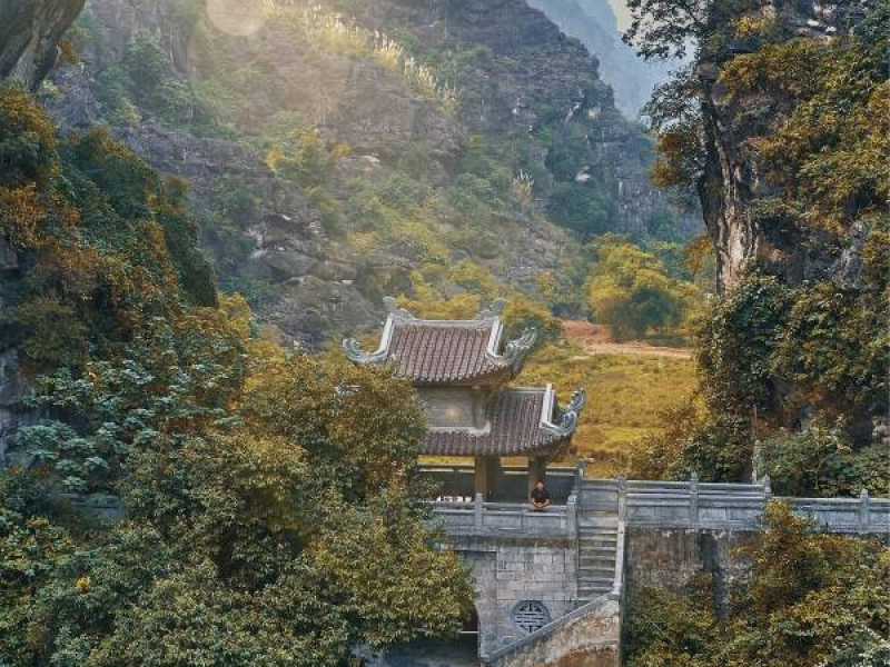 Visit the ancient and mysterious Am Tien Pagoda Visit the ancient and mysterious Am Tien Pagoda