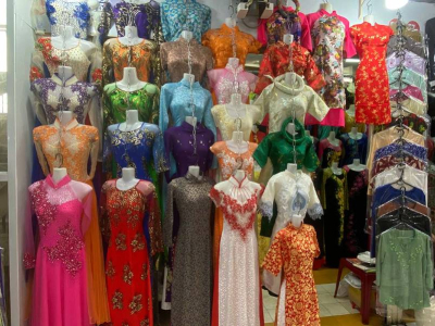 What to Buy on Your Shopping Trip to An Dong Market