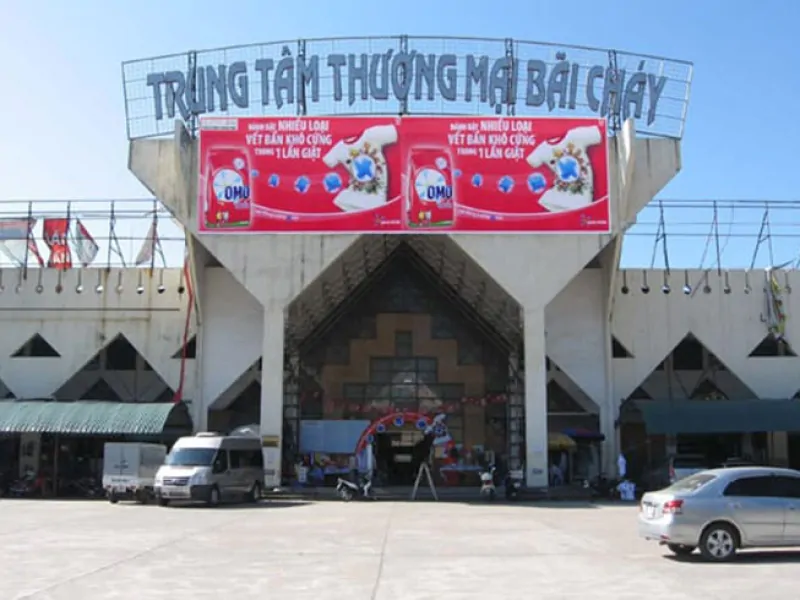 Bai Chay Shopping Center-Source: Collected