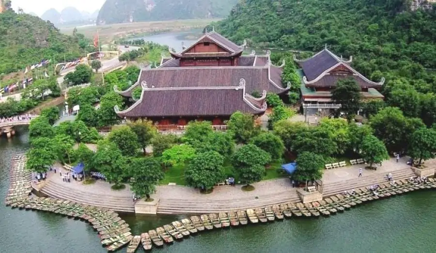 Hoa Lu Ancient Capital: Explore a Time-Honored Relic Site in Ninh Binh