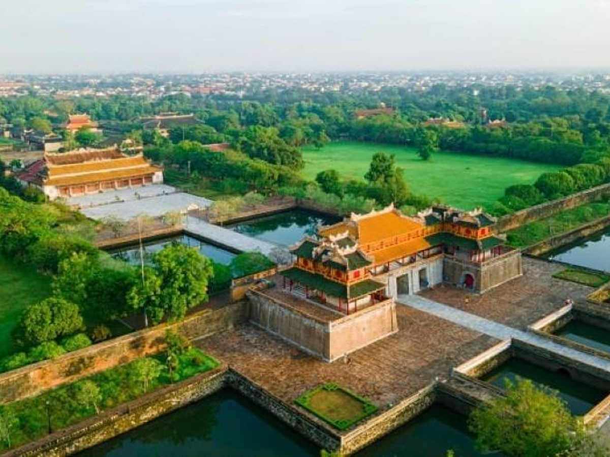 Hue Imperial City: Ultimate Sightseeing Guide