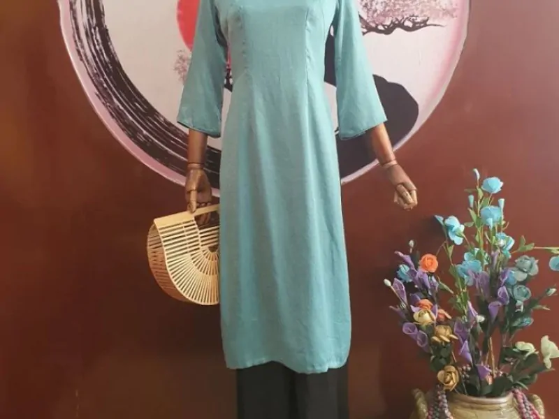 Dragon Boat Ride and Hue Songs