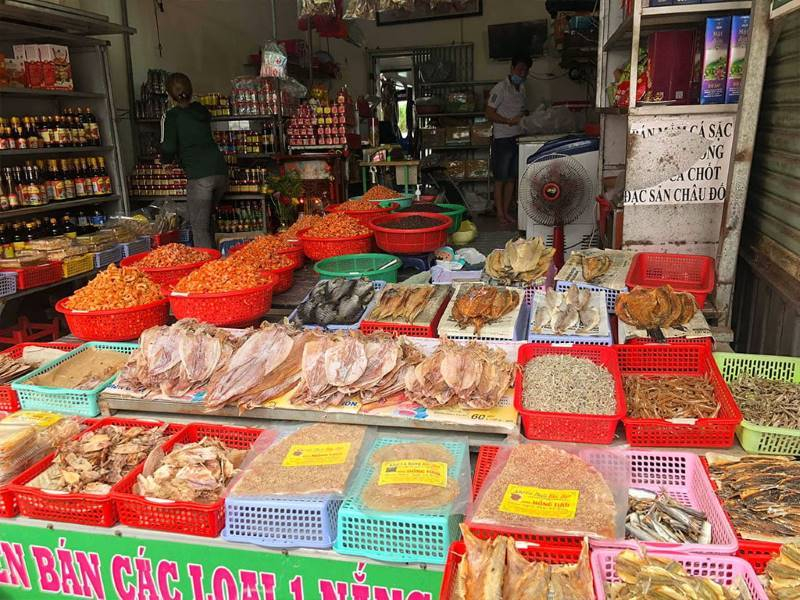 Duong Dong Phu Quoc market is a prominent tourist attraction on the island (Source: Collected) Duong Dong Phu Quoc market is a prominent tourist attraction on the island (Source: Collected)
