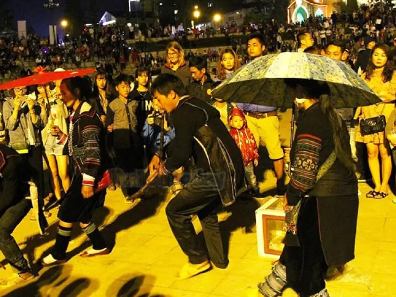 Sapa Church – An Ancient Symbol of the Sapa Misty Town Visiting the Love Market at Night-Source: Collected