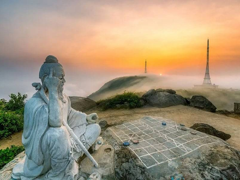 Ban Co Peak (Chess Board Peak) Ban Co Peak (Chess Board Peak)