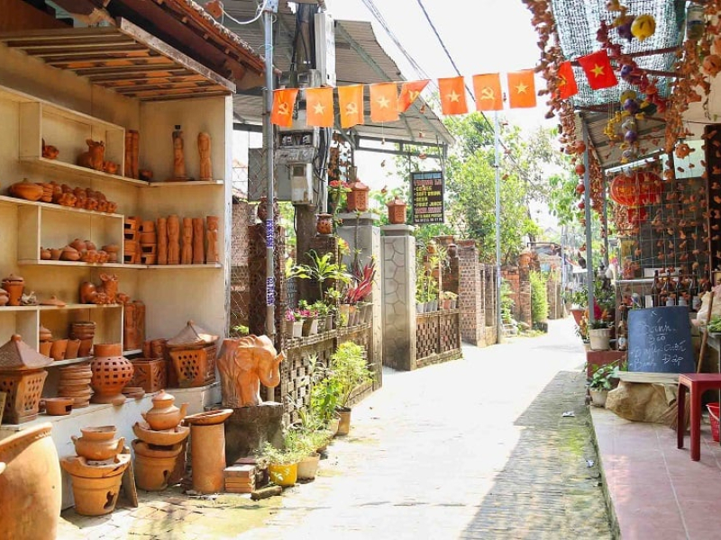 Thanh Ha Pottery Village: A Cultural Haven for Enthusiasts Thanh Ha Pottery Village: A Cultural Haven for Enthusiasts