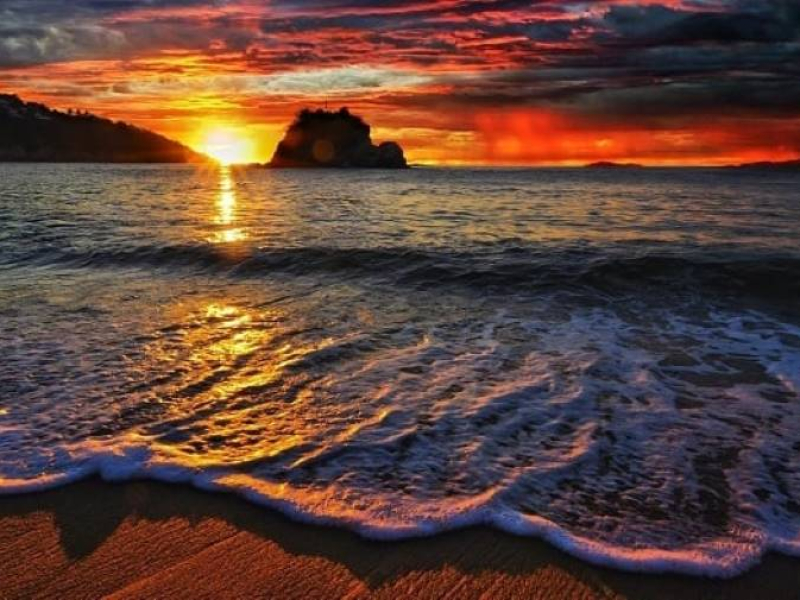 Gorgeous sunset on Doi Moi Island of Phu Quoc Gorgeous sunset on Doi Moi Island of Phu Quoc