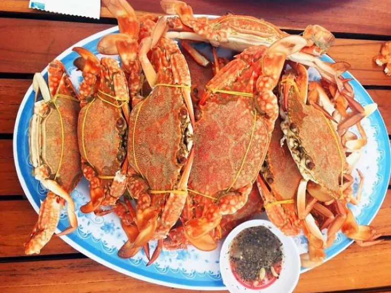 Steamed Ham Ninh Crab