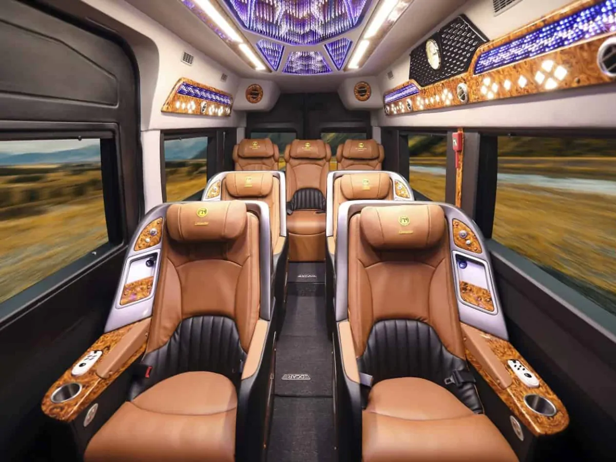 Travel from Hanoi to Halong Bay by shuttle bus