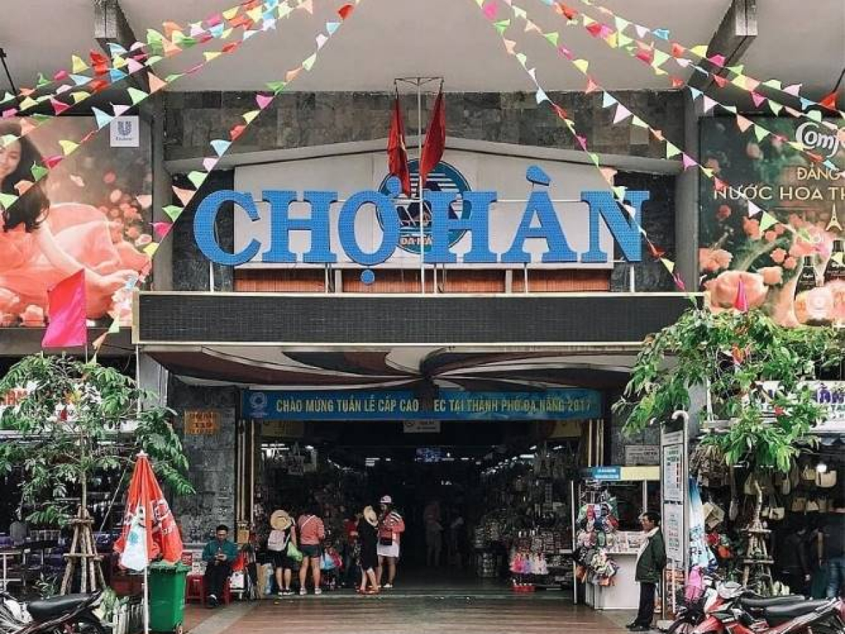 Han Market Da Nang: Shopping Guide for Visitors