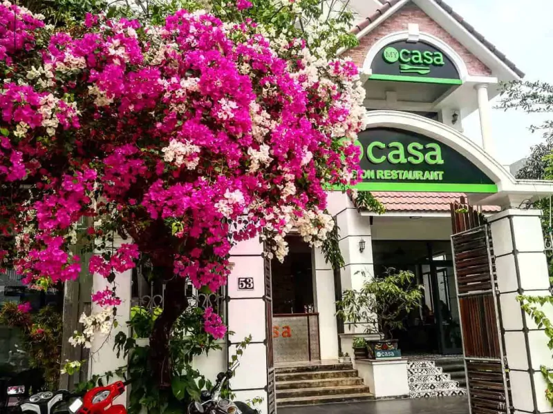 Architecture and Decoration of My Casa Restaurant Architecture and Decoration of My Casa Restaurant