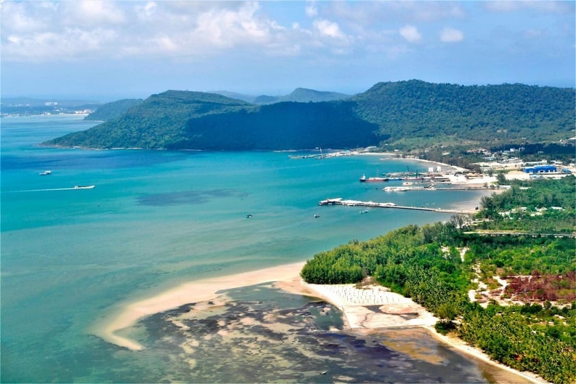 Bai Vong Beach: Phu Quoc’s Pristine Getaway