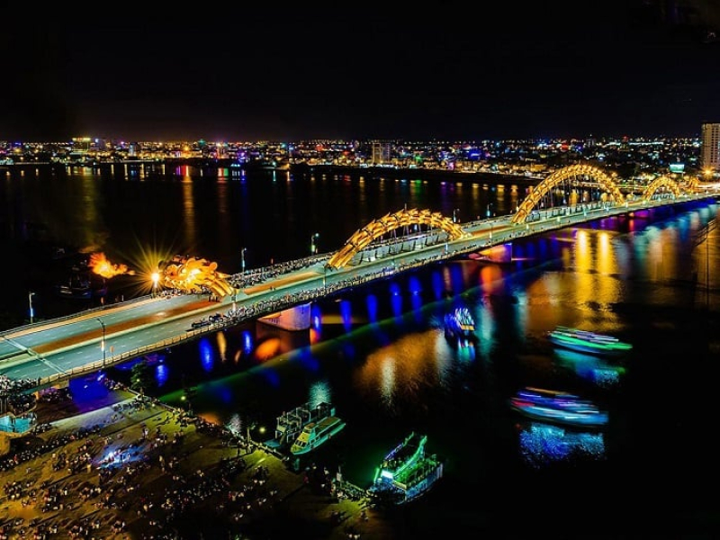 Dragon Bridge is another iconic bridge (Source: Collected) Dragon Bridge is another iconic bridge (Source: Collected)