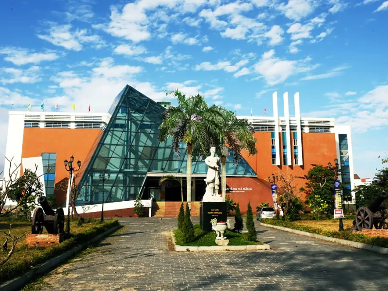 Da Nang Museum is an important monument of the city (Source: Collected)