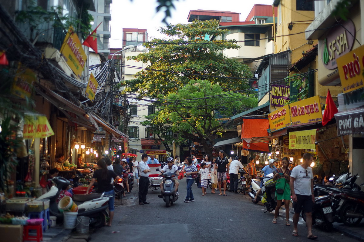 Hang Be Market Hanoi | Vietnam Discovery Tours