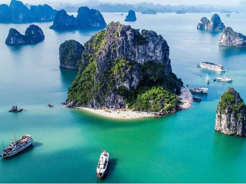 Hoi An to Ha Long Bay: Best Transportation Options Hoi An to Ha Long Bay: Best Transportation Options