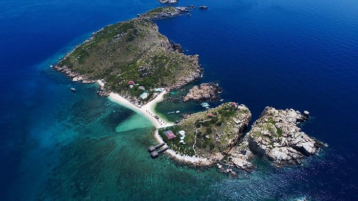 Hon Yen Island Nha Trang: A Stunning Sea Blue Haven