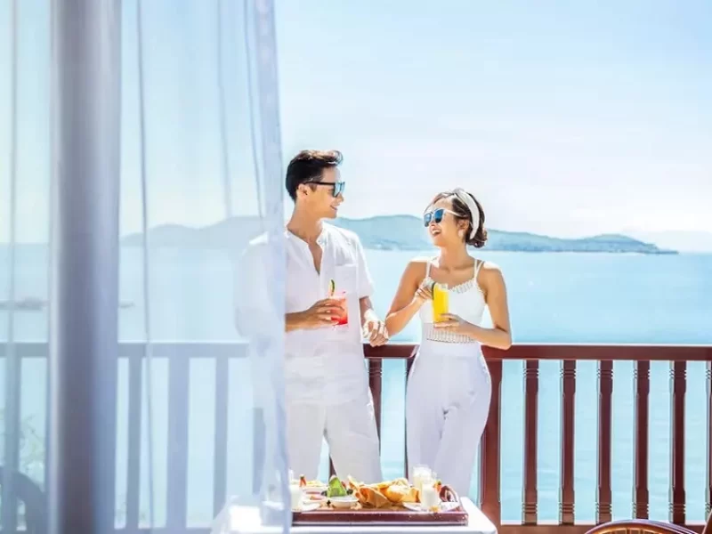 Plan ahead for the best time on the island Plan ahead for the best time on the island