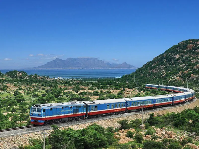 how to get to Nha Trang from Saigon, travelers often travel by train (Source: Collected) how to get to Nha Trang from Saigon, travelers often travel by train (Source: Collected)