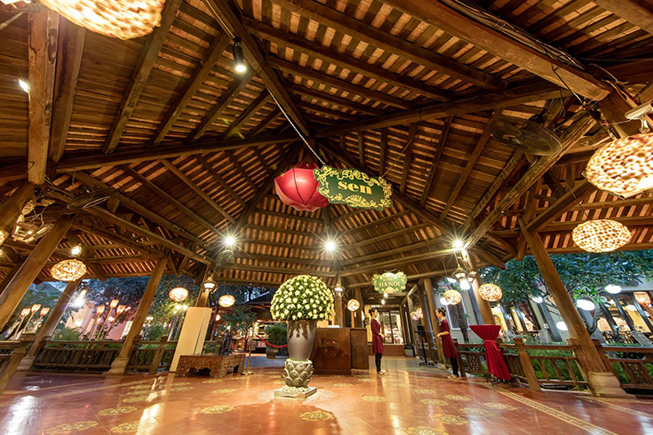 Sen Buffet Restaurant: A Premier Dining Spot in Hanoi