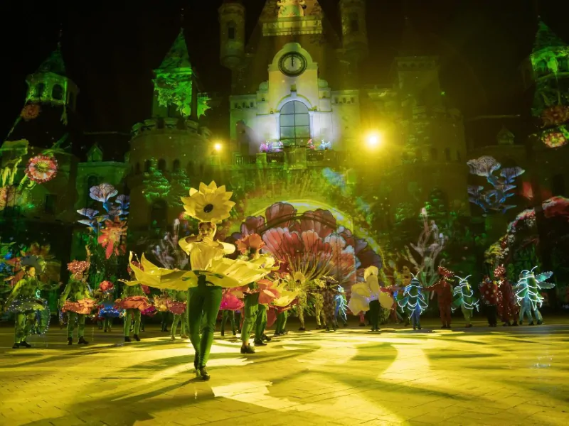 Tata Show - a mesmerizing performance tourists should not miss out during your Nha Trang trips Tata Show - a mesmerizing performance tourists should not miss out during your Nha Trang trips