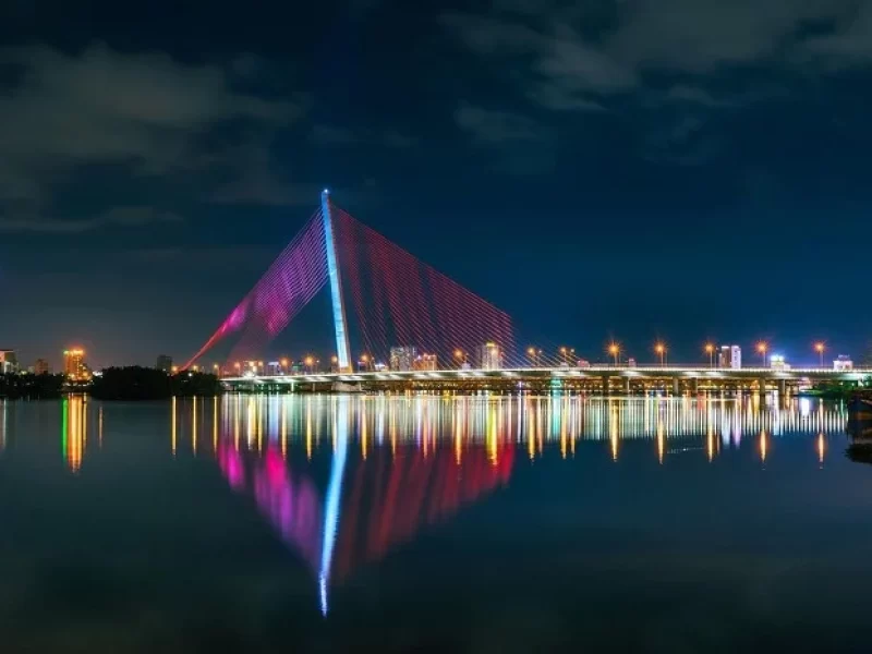The beautiful story behind Da Nang's iconic bridge (Source: Collected)  The beautiful story behind Da Nang's iconic bridge (Source: Collected)