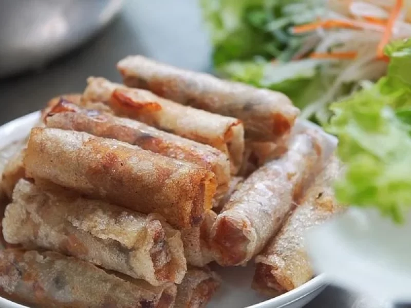 Taste the delicious Ram Cuon Cai, a traditional Vietnamese dish (Source: Collected) Taste the delicious Ram Cuon Cai, a traditional Vietnamese dish (Source: Collected)