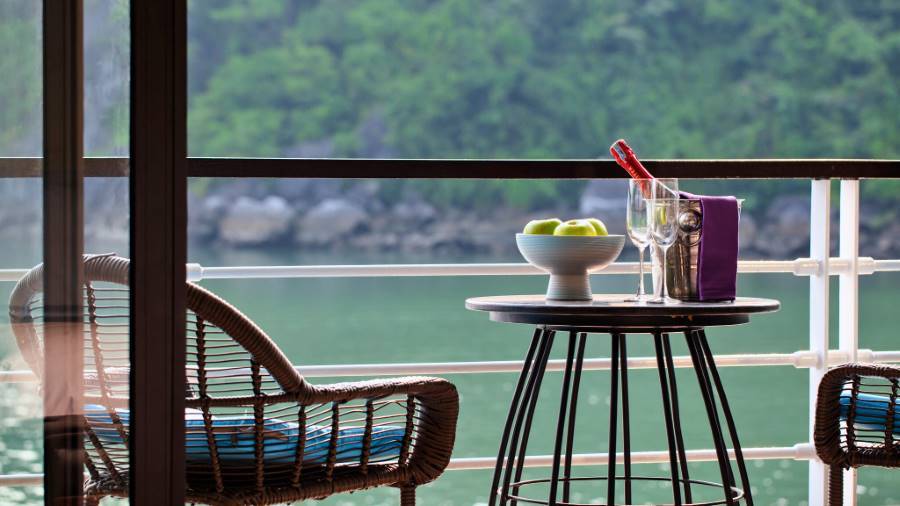 Elegance Family Balcony Cabin | Vietnam Discovery Tours