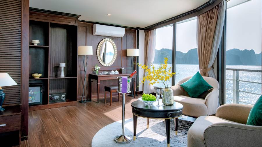 President Suite Terrace | Vietnam Discovery Tours