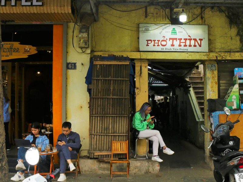 Phở Thìn Bờ Hồ– 61 Đinh Tiên Hoàng Phở Thìn Bờ Hồ– 61 Đinh Tiên Hoàng