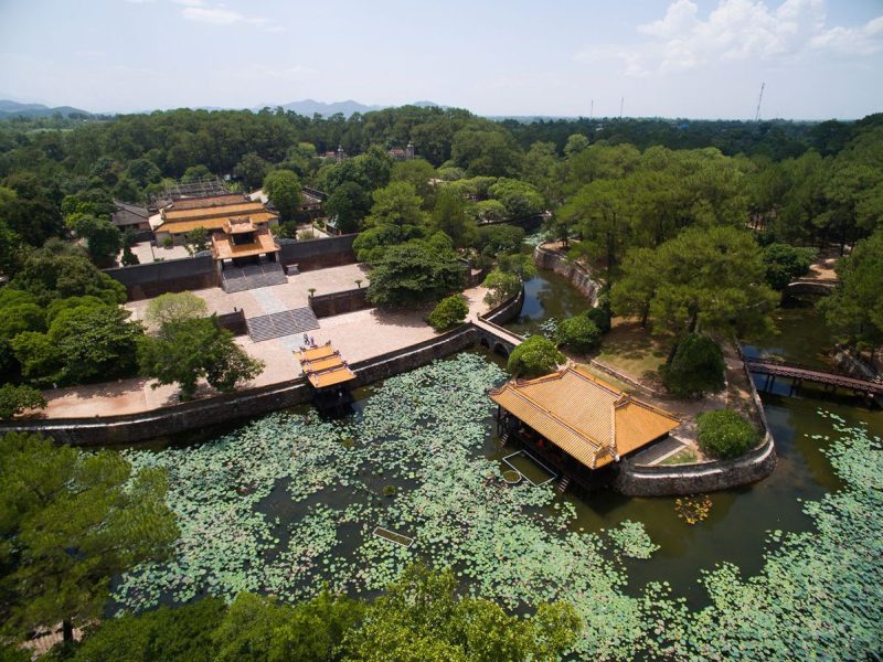 The enchanting natural setting of Tu Duc Tomb (Source: Collected) The enchanting natural setting of Tu Duc Tomb (Source: Collected)