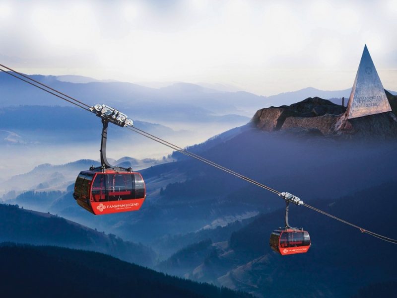 Reach Mount Fancipan Easily By Cable Car